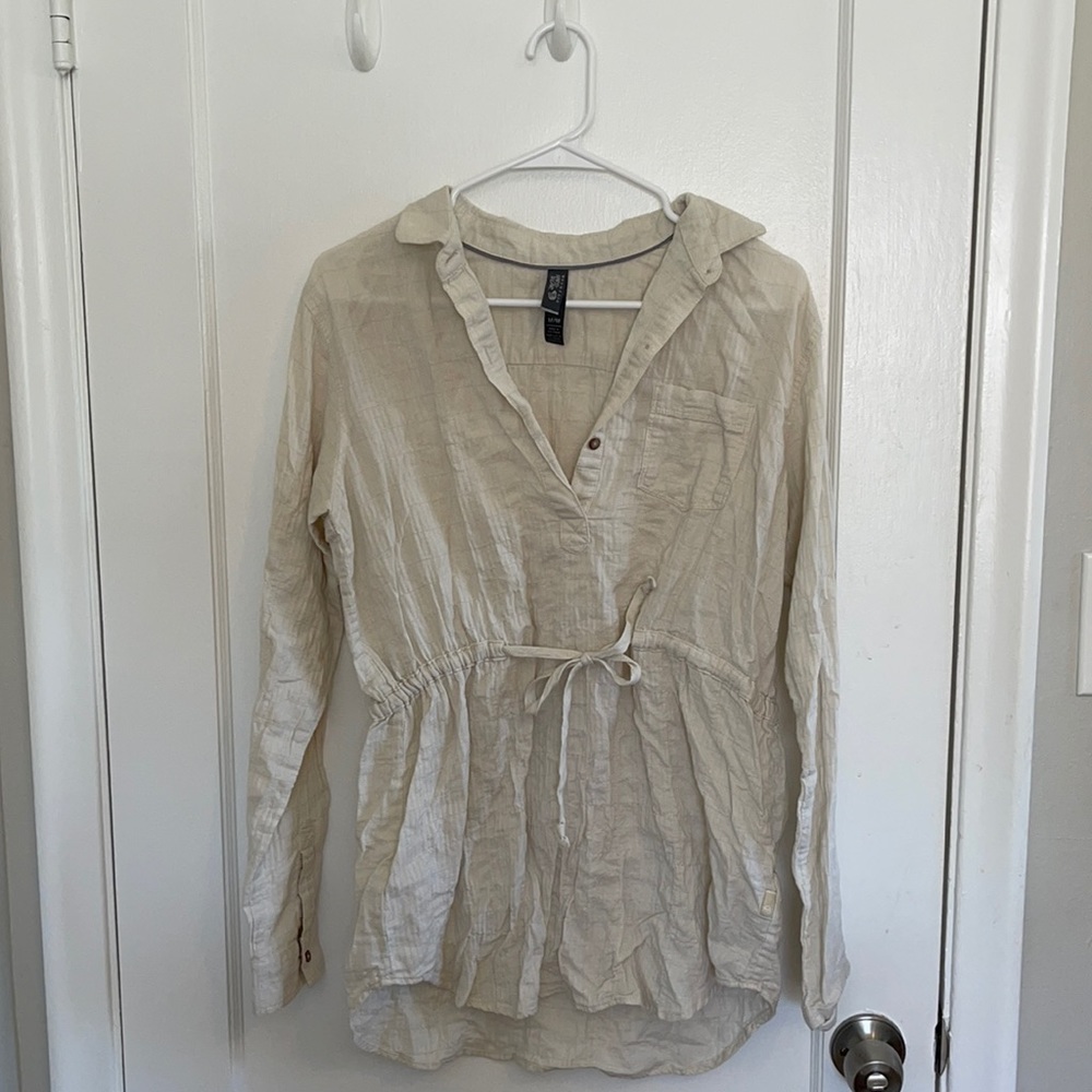 Mountain hardware casual dress/swimsuit coverup